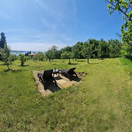 Active Chillax Oasis Apartments 안카란 외부 사진