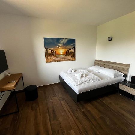 Active Chillax Oasis Apartments 안카란 외부 사진