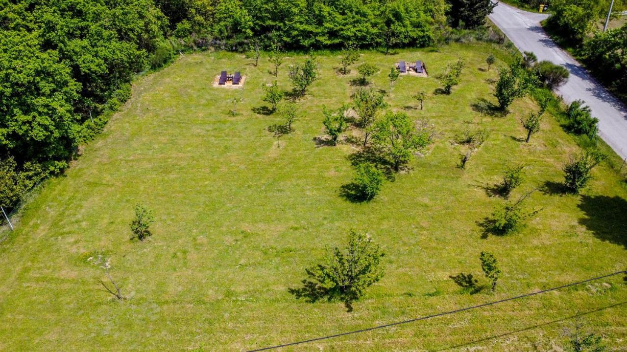 Active Chillax Oasis Apartments 안카란 외부 사진