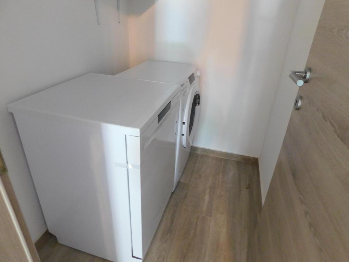 Active Chillax Oasis Apartments 안카란 외부 사진