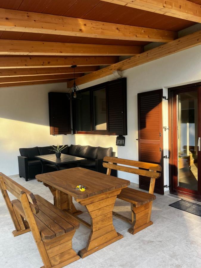 Active Chillax Oasis Apartments 안카란 외부 사진