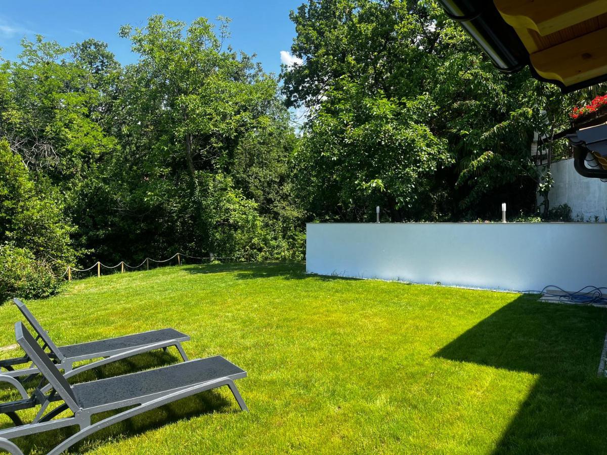 Active Chillax Oasis Apartments 안카란 외부 사진